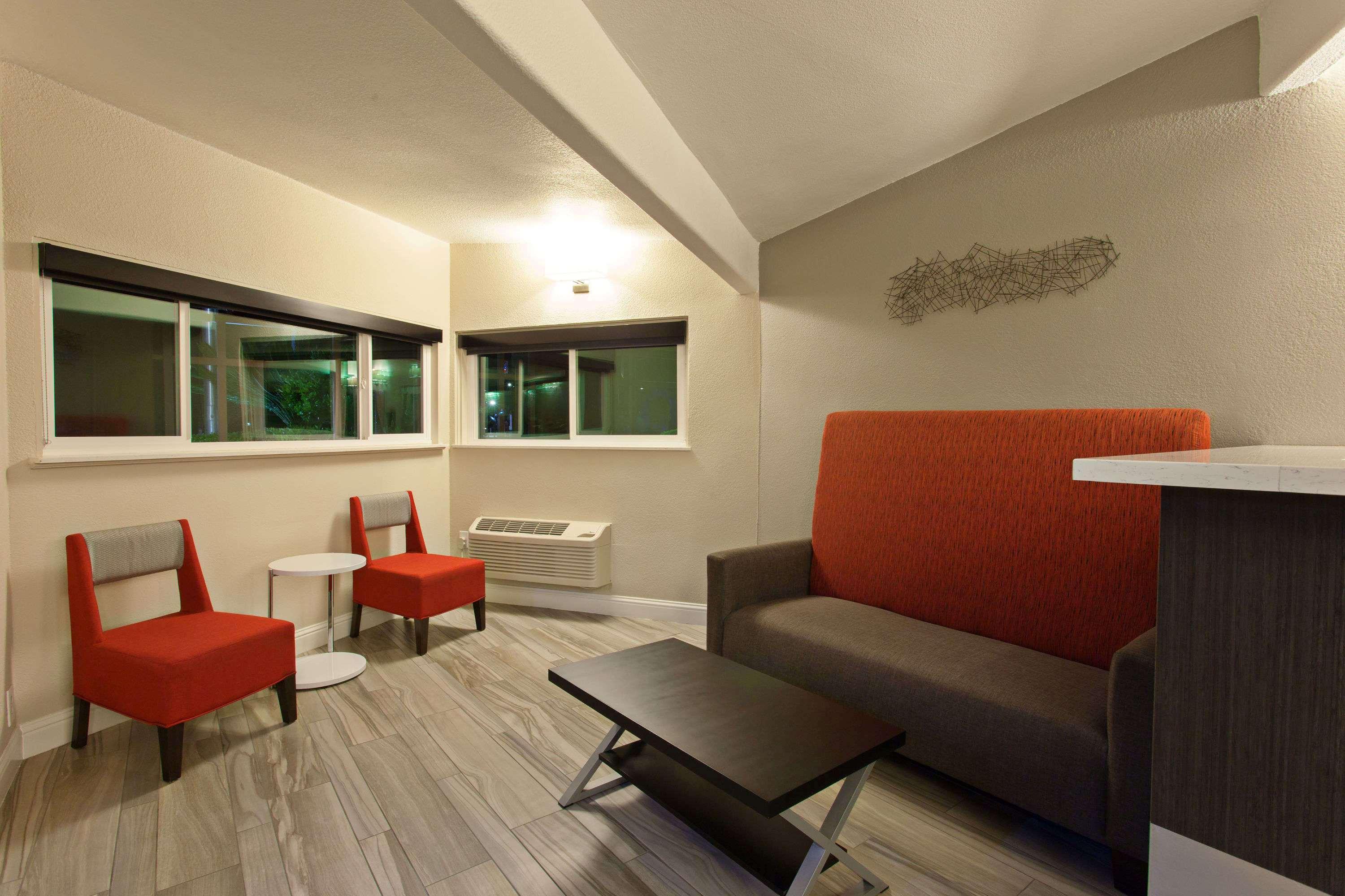 Days Inn By Wyndham Chowchilla Gateway To Yosemite Экстерьер фото