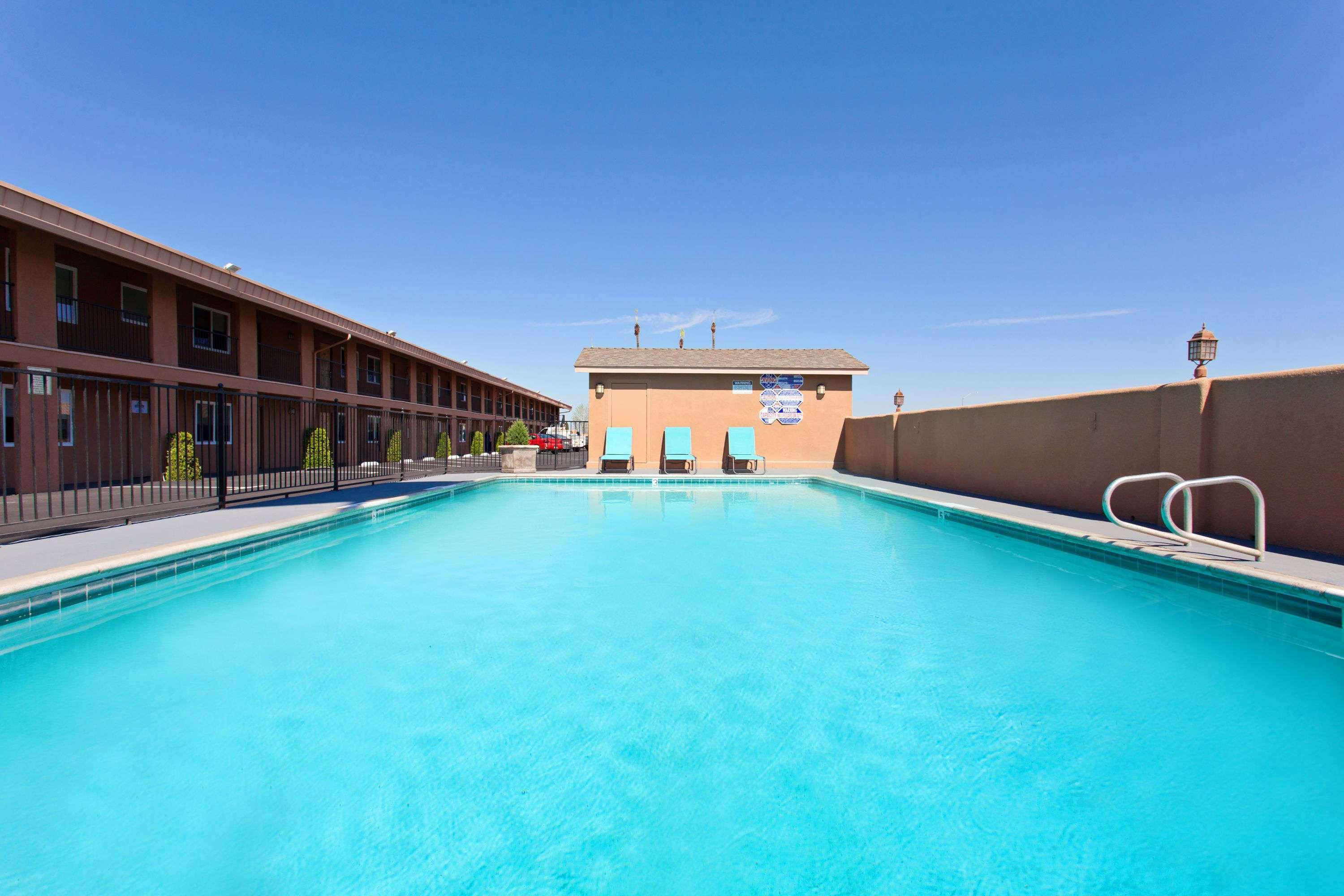 Days Inn By Wyndham Chowchilla Gateway To Yosemite Экстерьер фото